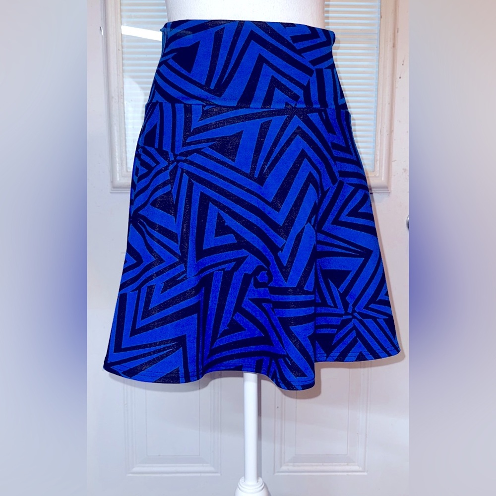 Avital Short Black and Blue Skirt Size XL/ 18” Long